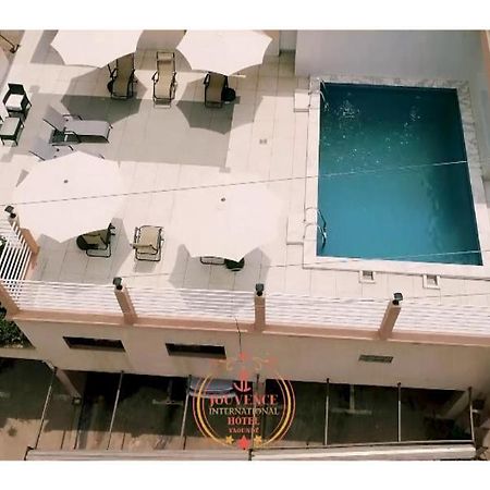 Hotel Jouvence International 야운데 외부 사진