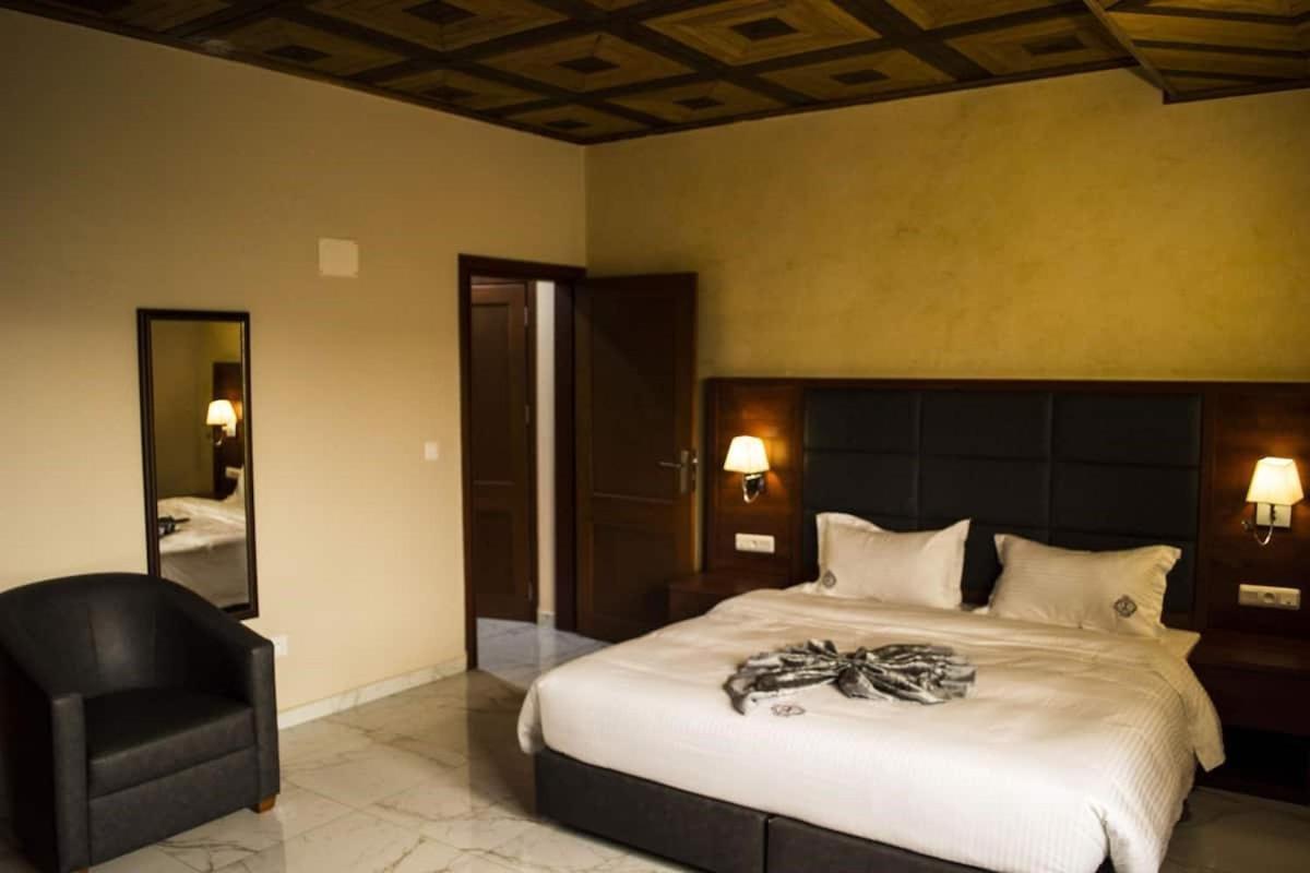 Hotel Jouvence International 야운데 외부 사진