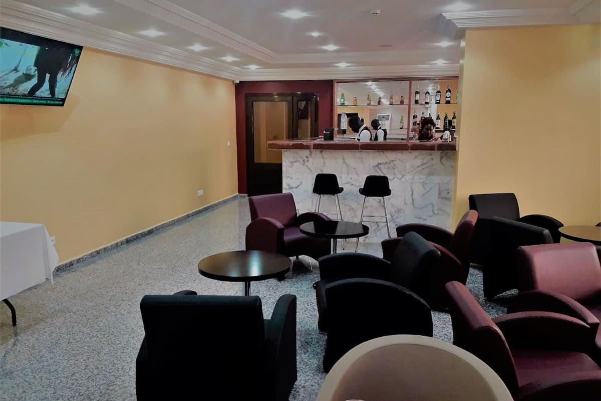 Hotel Jouvence International 야운데 외부 사진