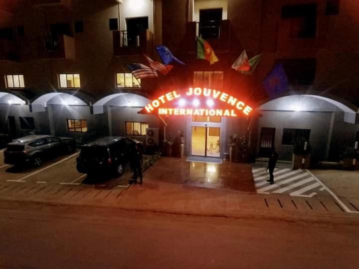 Hotel Jouvence International 야운데 외부 사진